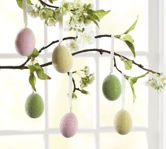 Hanging Sugared Eggs